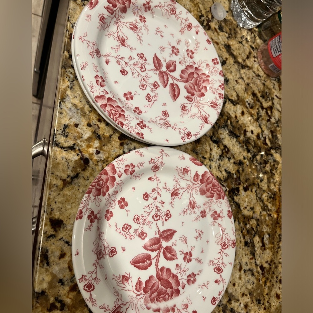 Vintage tea plates.